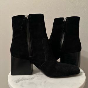 Blondo Salome Black Suede Waterproof Bootie with Block Heel and Zipper - Size 9M